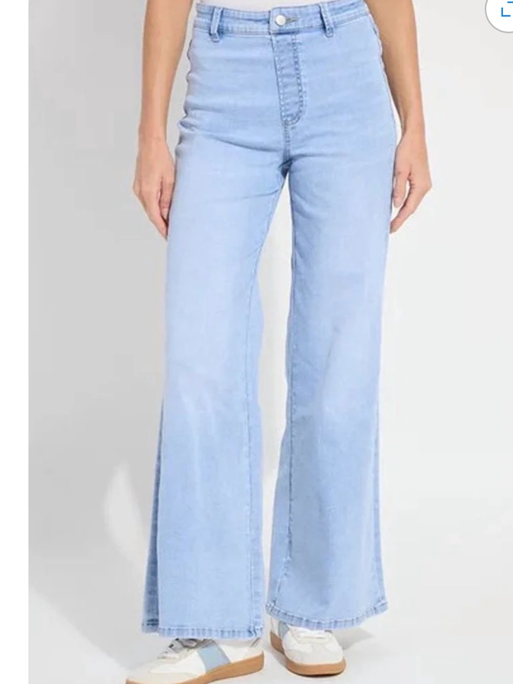 Lyssé Iris High Rise Wide Leg Everyday Jeans in Bleached Blue